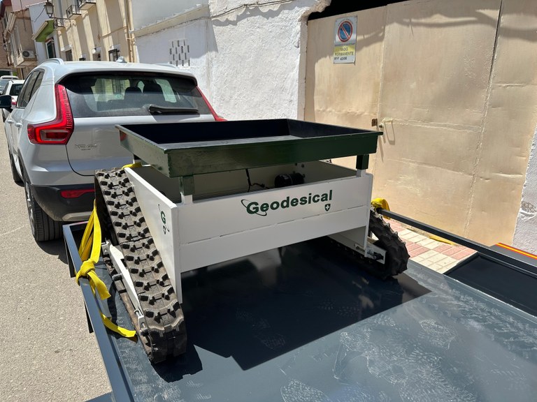 Ampliar 'Robot de Carga Wally UGV C400 RC'